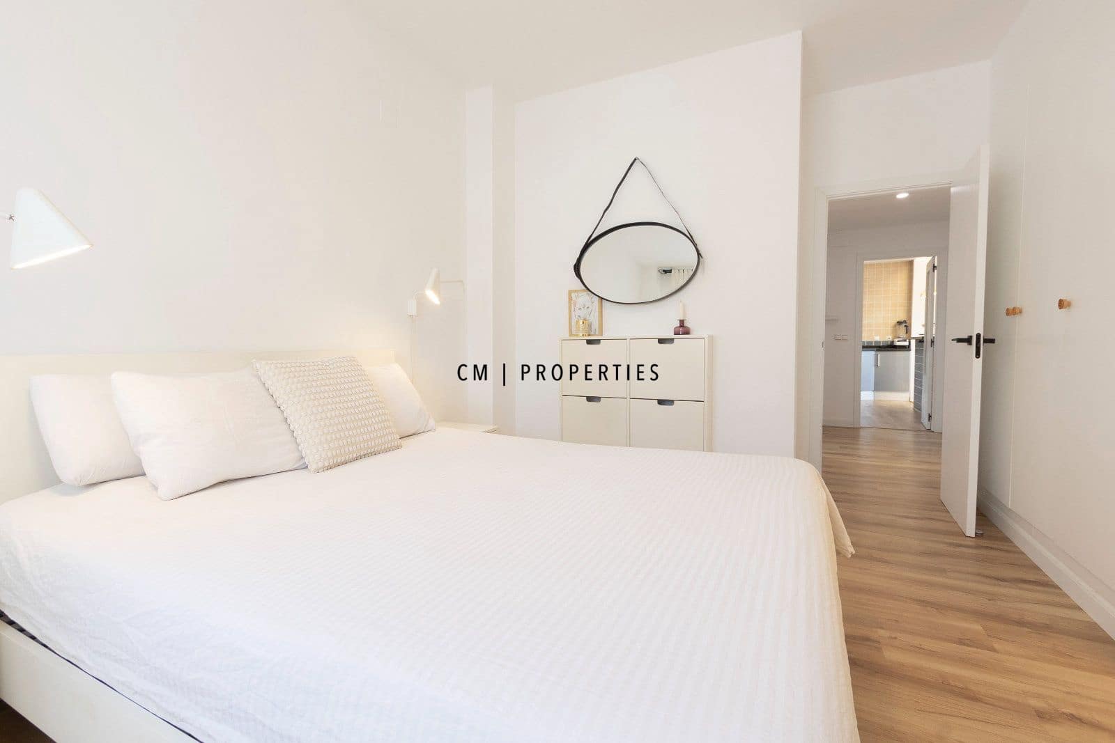 3 bedroom Villa for sale in Torrent with pool garage - € 579,000 (Ref: 9952830)