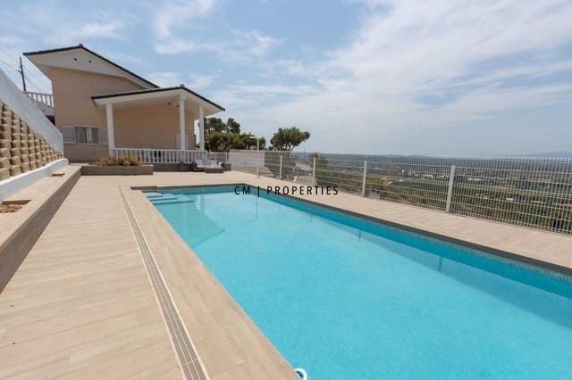 3 soverom Villa til salgs i Torrent med svømmebasseng garasje - € 579 000 (Ref: 9952830)