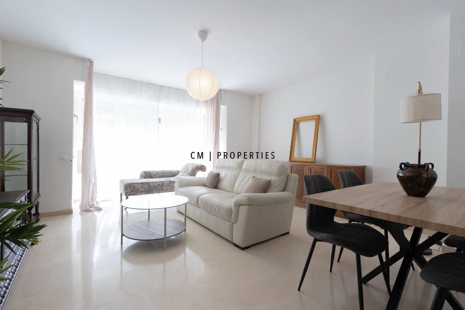 Appartement de 4 chambres à louer à Valence ville - 1 800 € (Ref: 9952904)