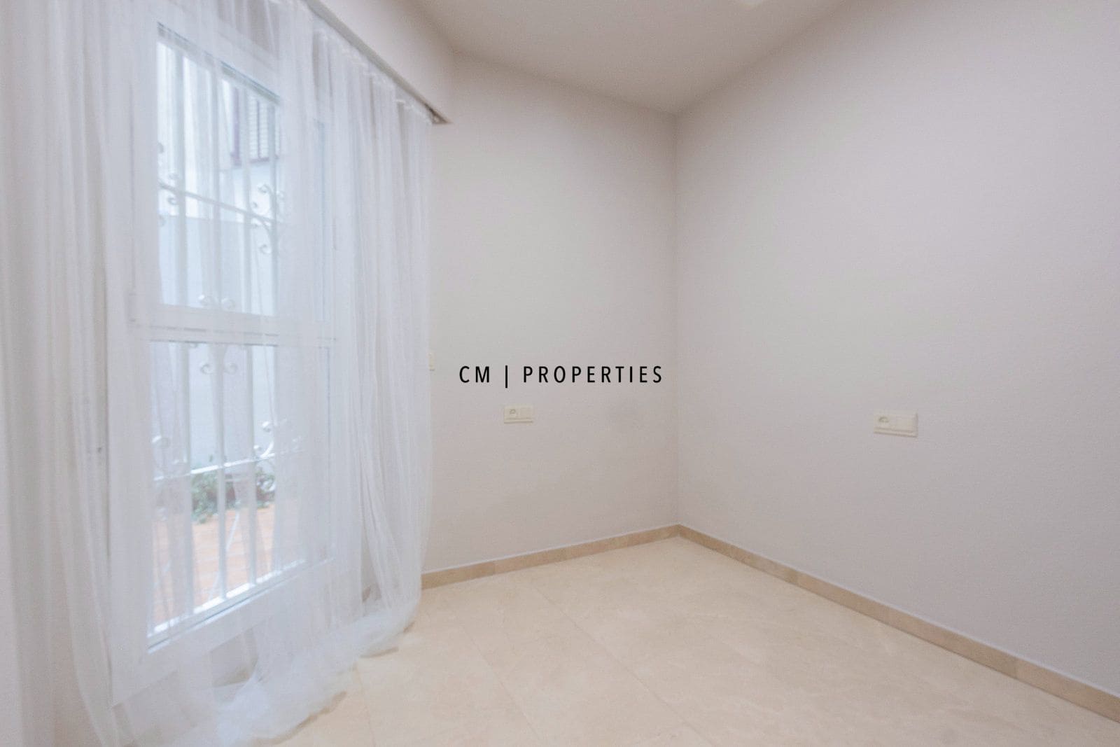 Appartement de 4 chambres à louer à Valence ville - 1 800 € (Ref: 9952904)