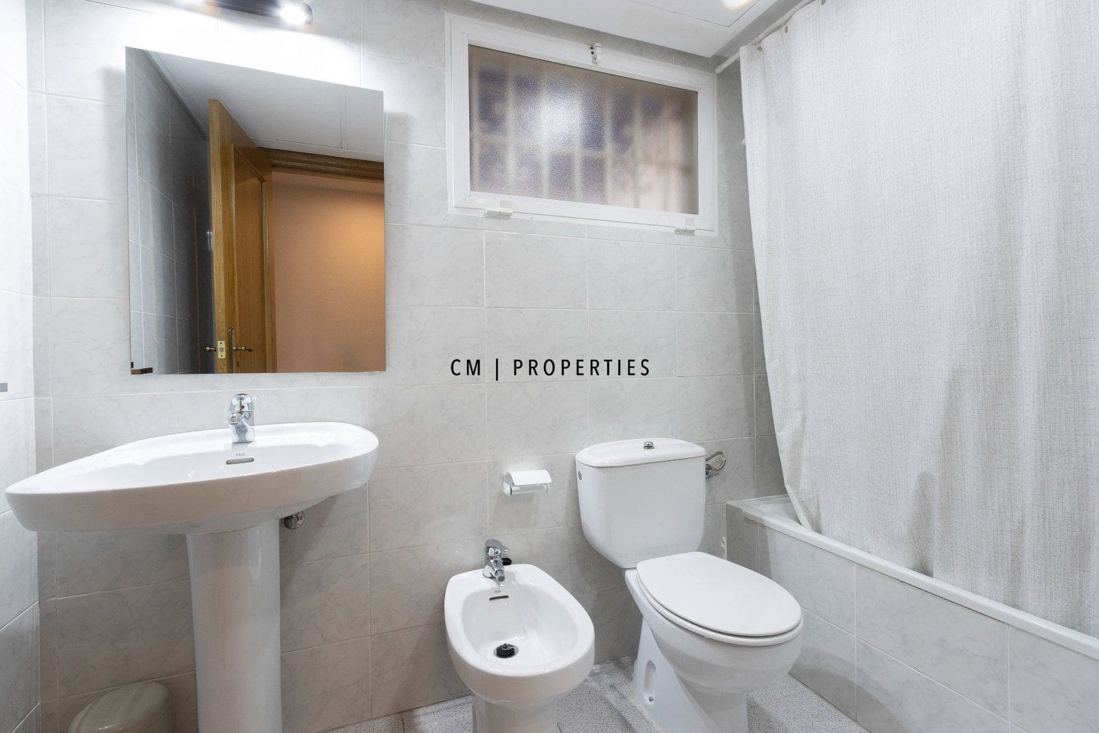 Appartement de 4 chambres à louer à Valence ville - 1 800 € (Ref: 9952904)