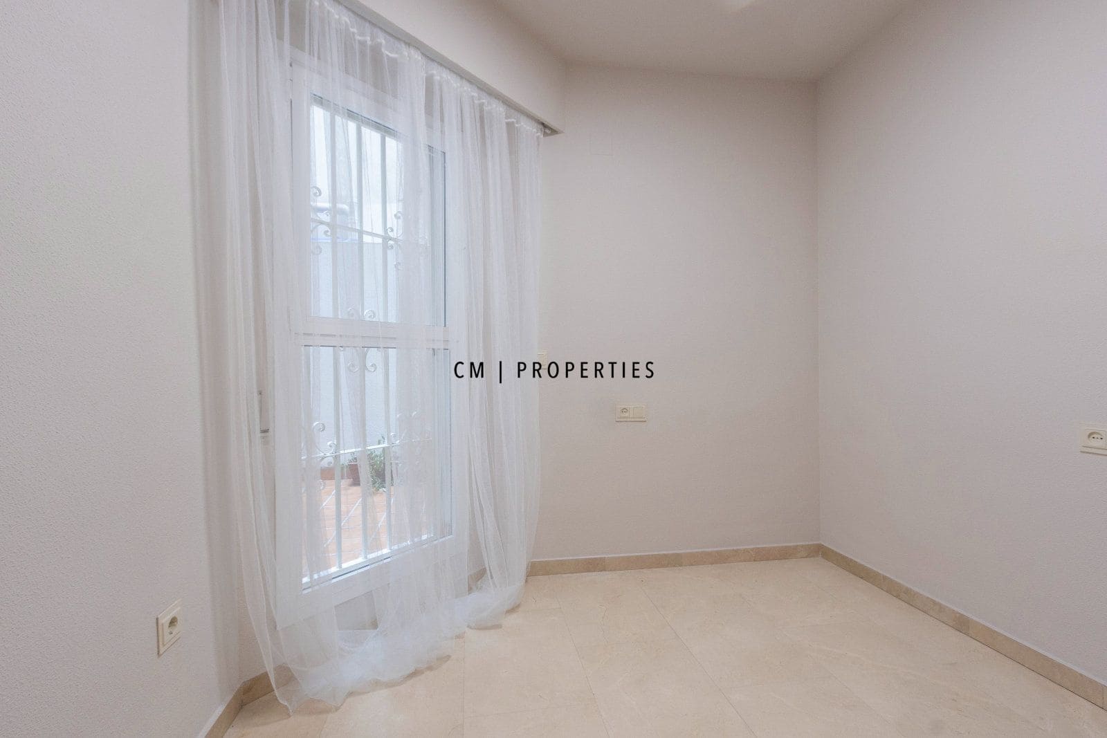 Appartement de 4 chambres à louer à Valence ville - 1 800 € (Ref: 9952904)