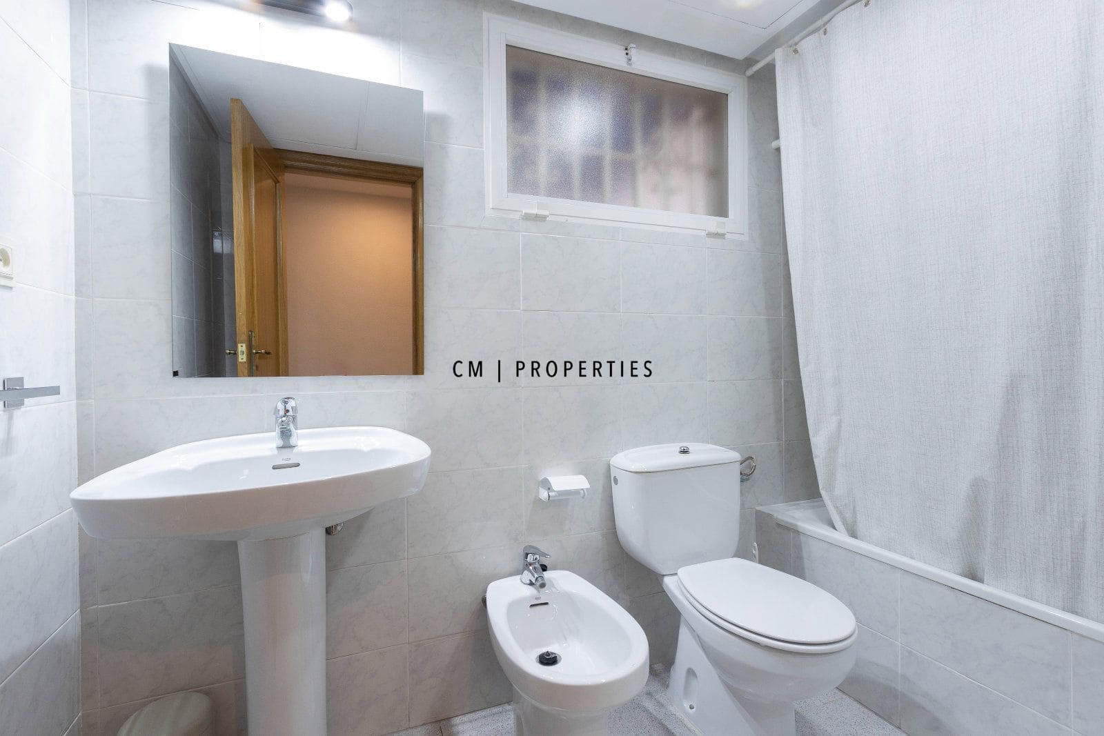 Appartement de 4 chambres à louer à Valence ville - 1 800 € (Ref: 9952904)