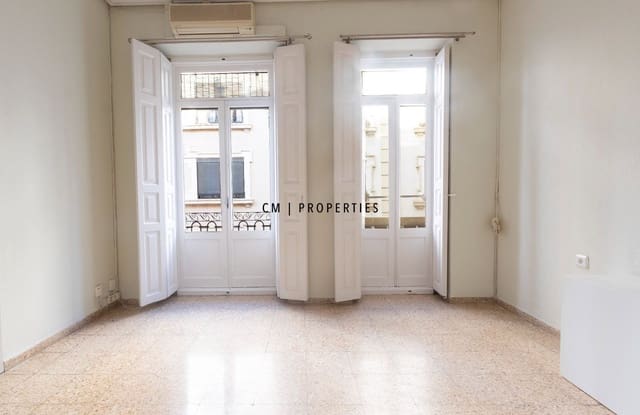 4 soveværelse Lejlighed til leje i L'Eixample, Valencia by - € 2.500 (Ref: 9952905)