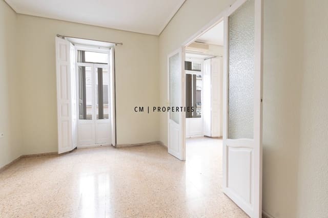 4 soveværelse Lejlighed til leje i L'Eixample, Valencia by - € 2.500 (Ref: 9952905)