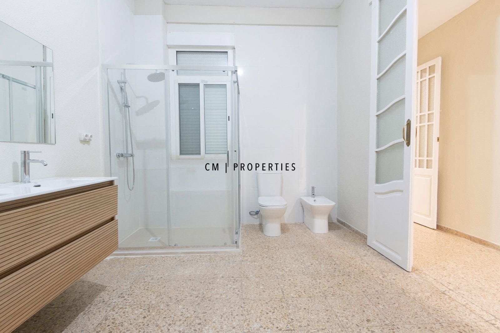 4 soveværelse Lejlighed til leje i Valencia by - € 2.500 (Ref: 9952905)