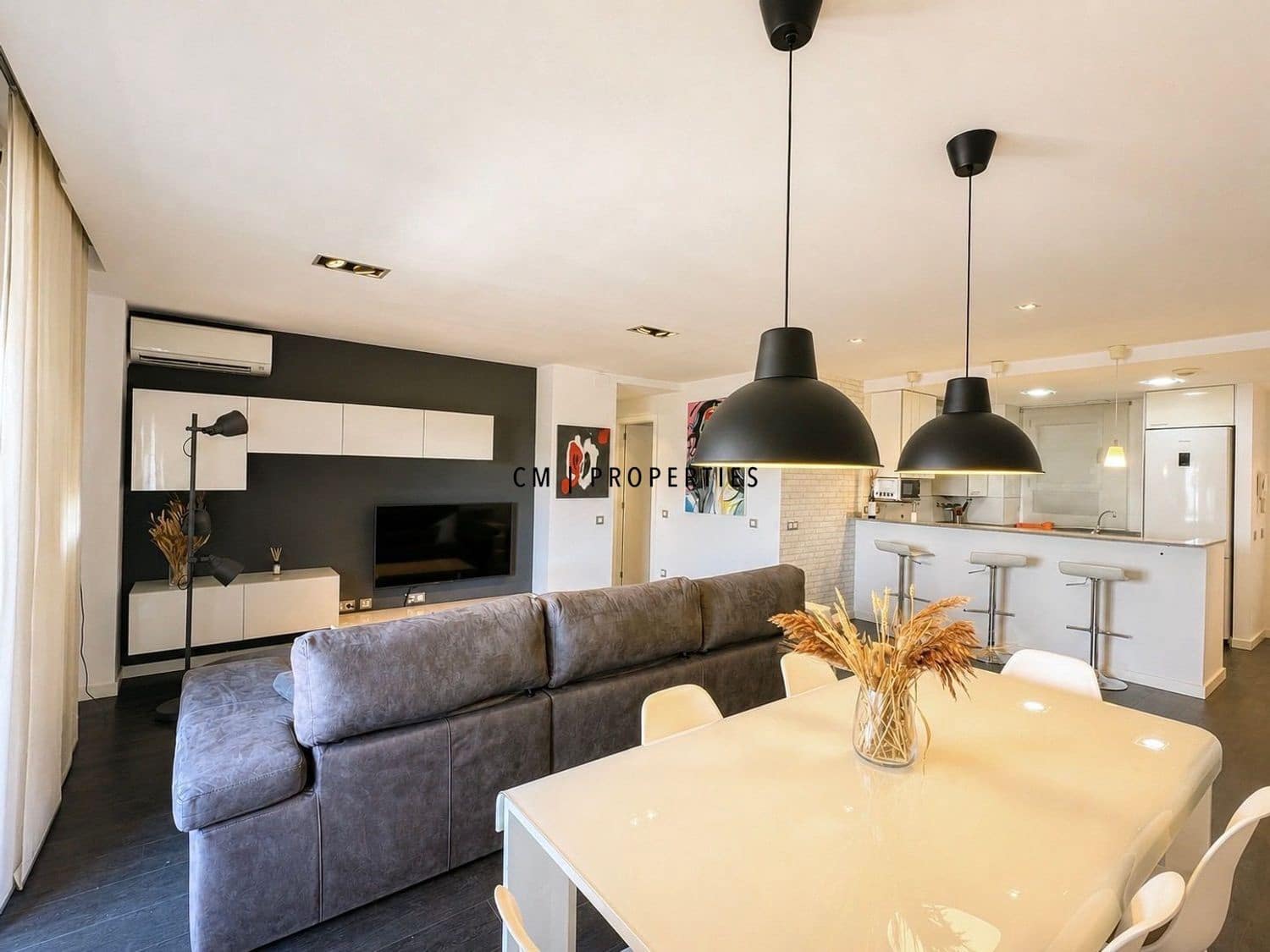 2 sypialnia Mieszkanie do wynajęcia w Paterna z garażem - 1 500 € (Ref: 9953060)
