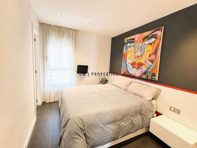 Piso de 2 habitaciones en Paterna en alquiler con garaje - 1.500 € (Ref: 9953060)