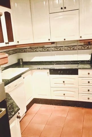 3 soveværelse Lejlighed til leje i Benimaclet, Valencia by - € 1.500 (Ref: 9953225)