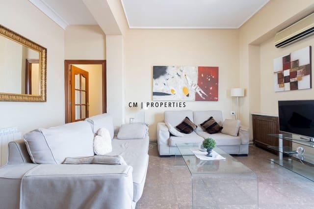 4 quarto Apartamento para venda em Ciutat Vella, Valência cidade - 595 000 € (Ref: 9953555)