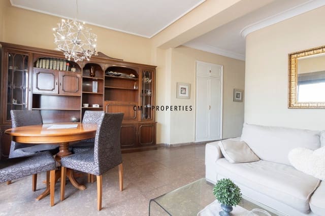 4 quarto Apartamento para venda em Ciutat Vella, Valência cidade - 595 000 € (Ref: 9953555)