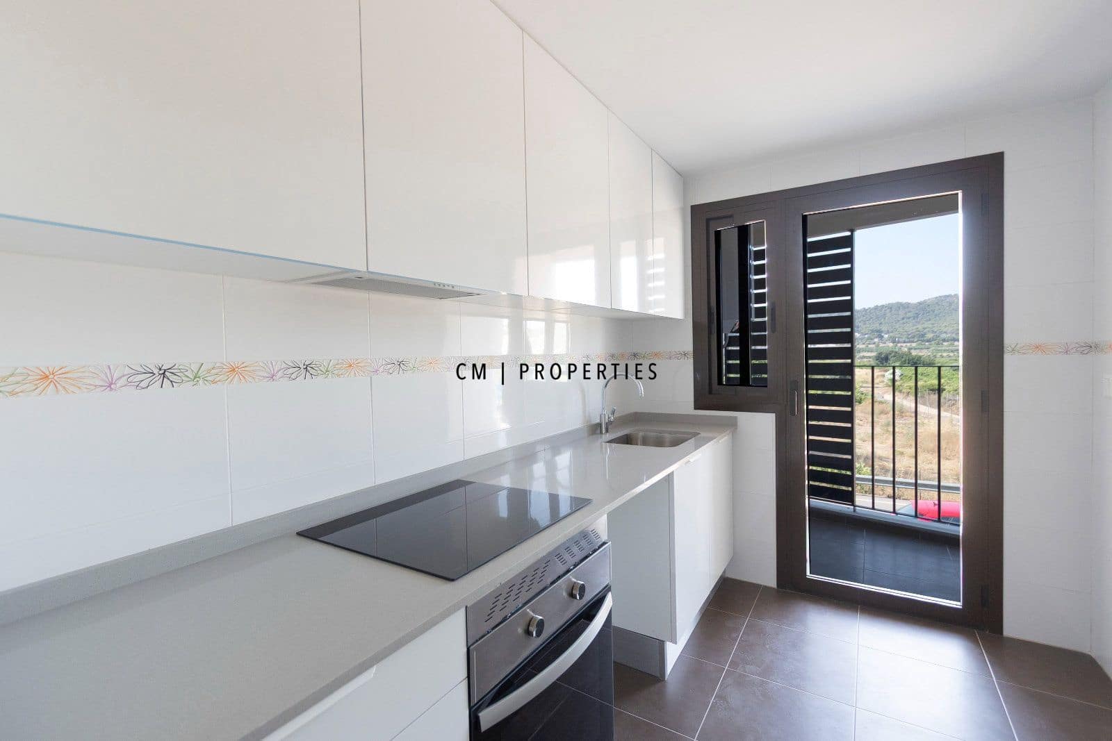 3 bedroom Flat for sale in Petres - € 215,000 (Ref: 9956529)