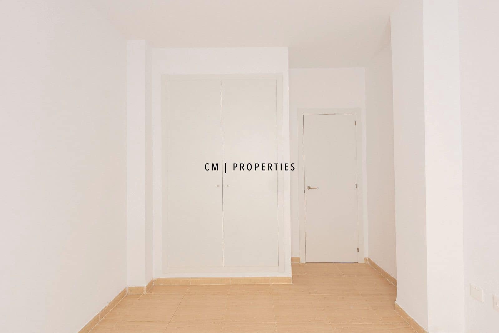 2 bedroom Flat for sale in Petres - € 175,000 (Ref: 9956530)