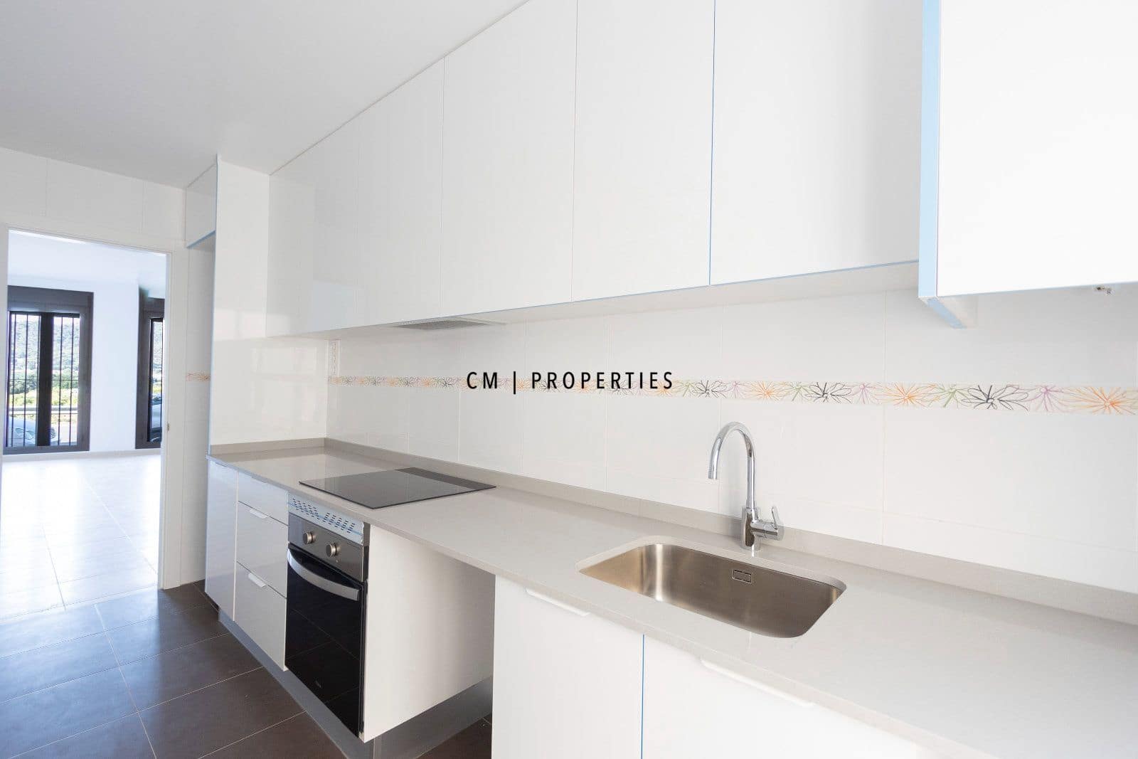 2 bedroom Flat for sale in Petres - € 175,000 (Ref: 9956530)