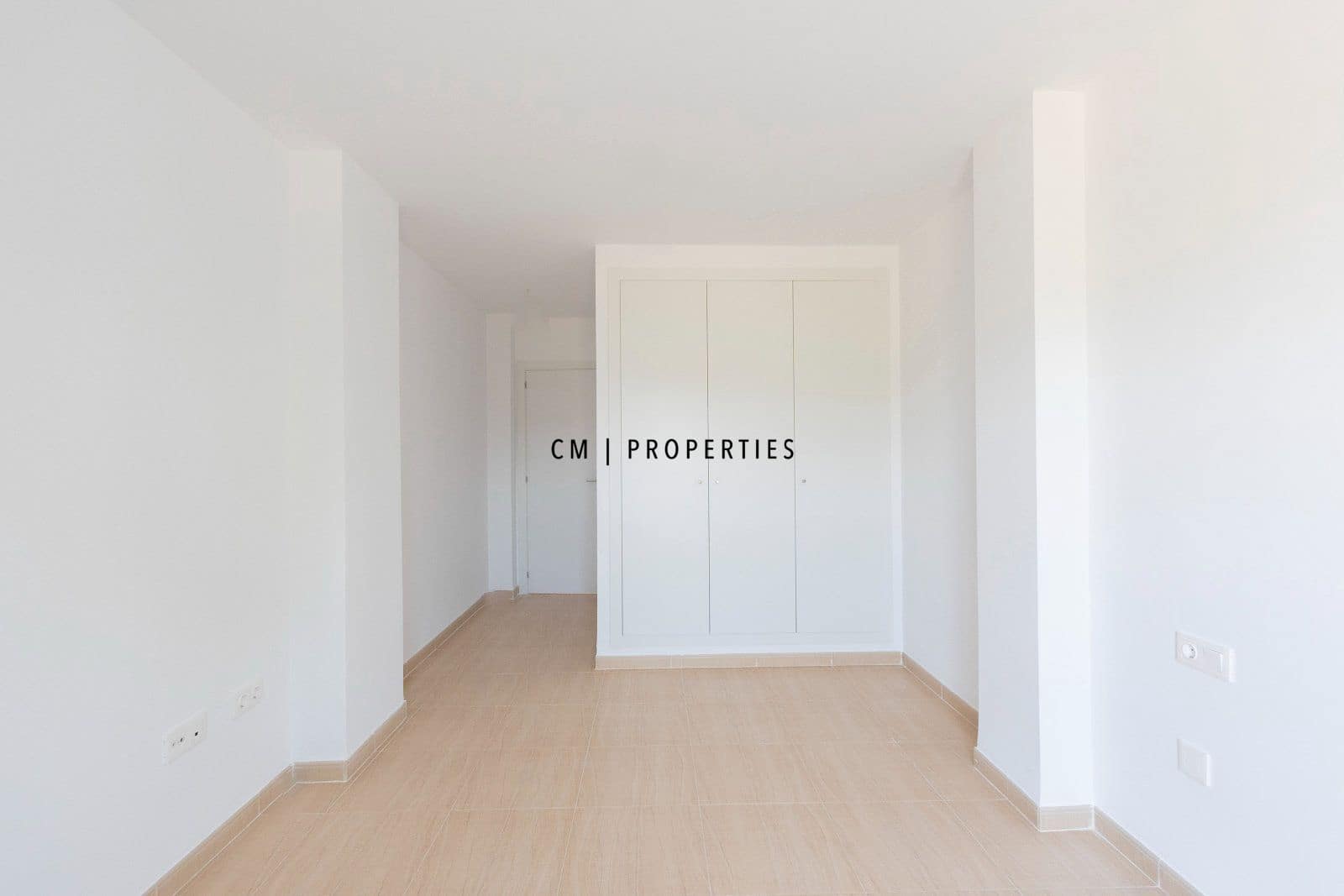 2 bedroom Flat for sale in Petres - € 175,000 (Ref: 9956531)