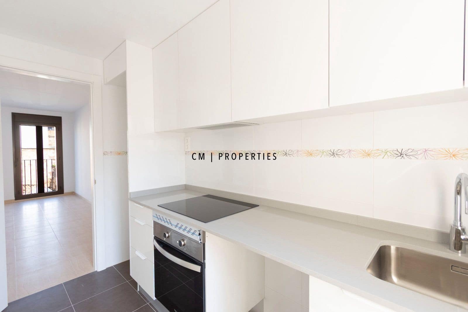 2 bedroom Flat for sale in Petres - € 190,000 (Ref: 9956532)