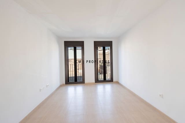 2 bedroom Flat for sale in Petrés - € 190,000 (Ref: 9956532)