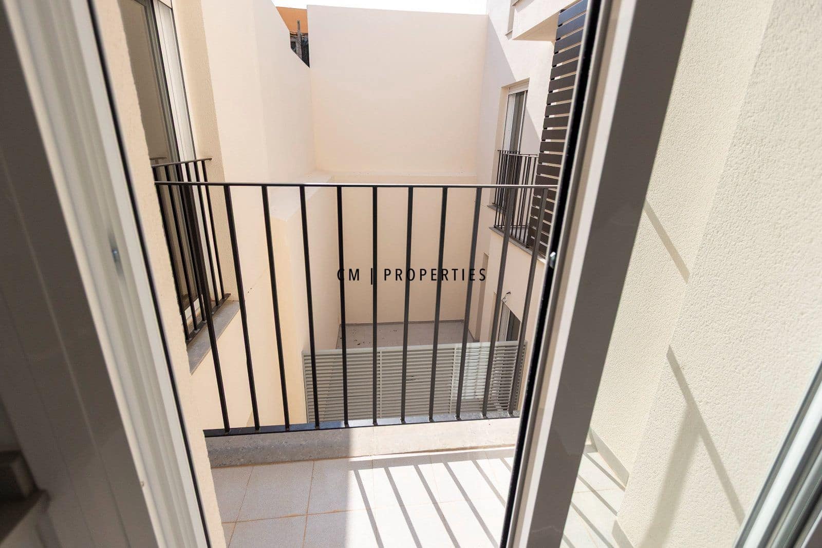2 bedroom Flat for sale in Petres - € 190,000 (Ref: 9956532)