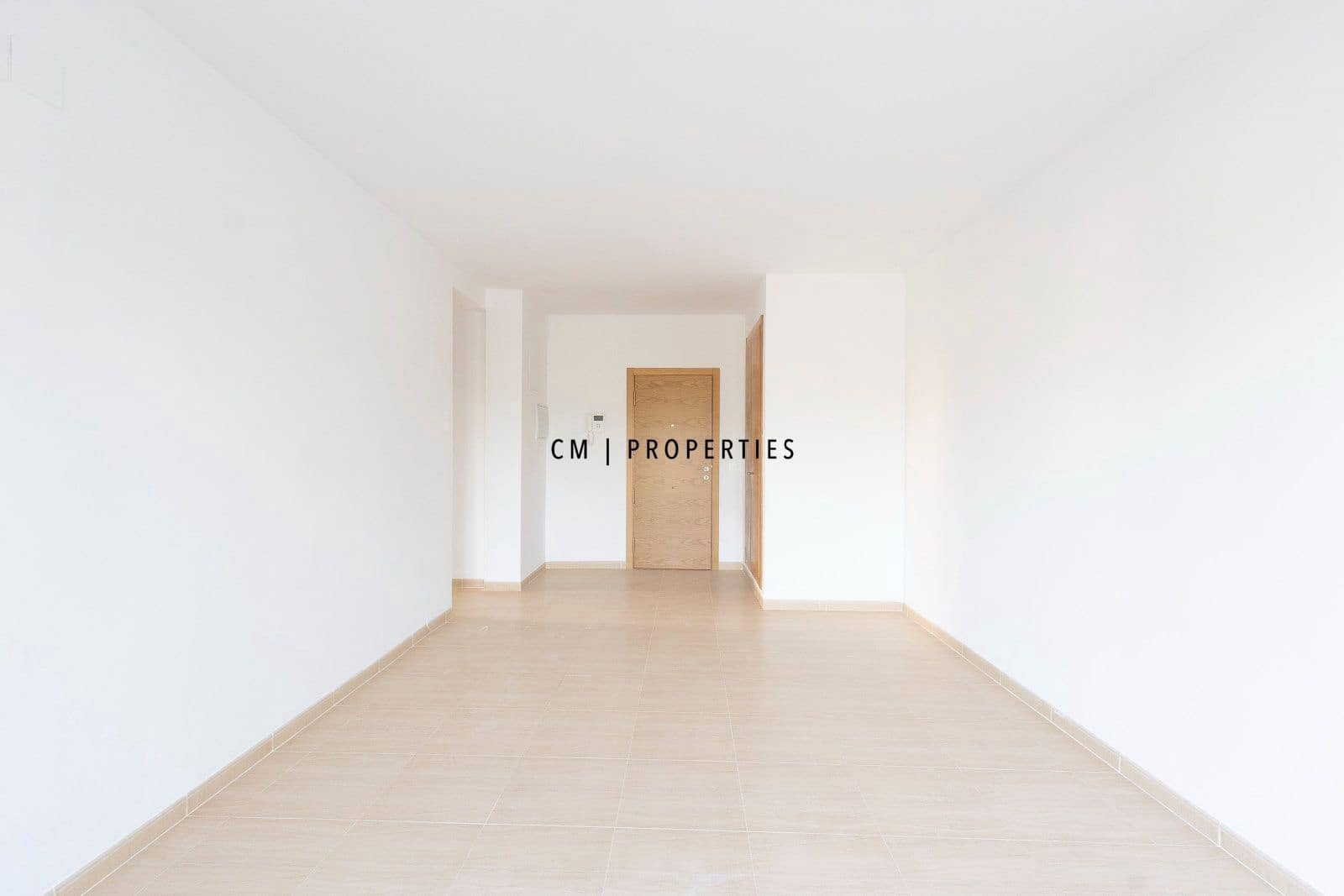 2 bedroom Flat for sale in Petres - € 165,000 (Ref: 9956533)