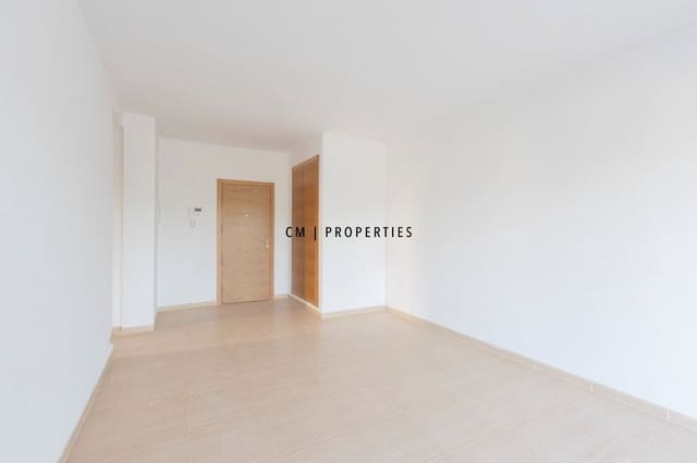 2 bedroom Flat for sale in Petrés - € 165,000 (Ref: 9956533)