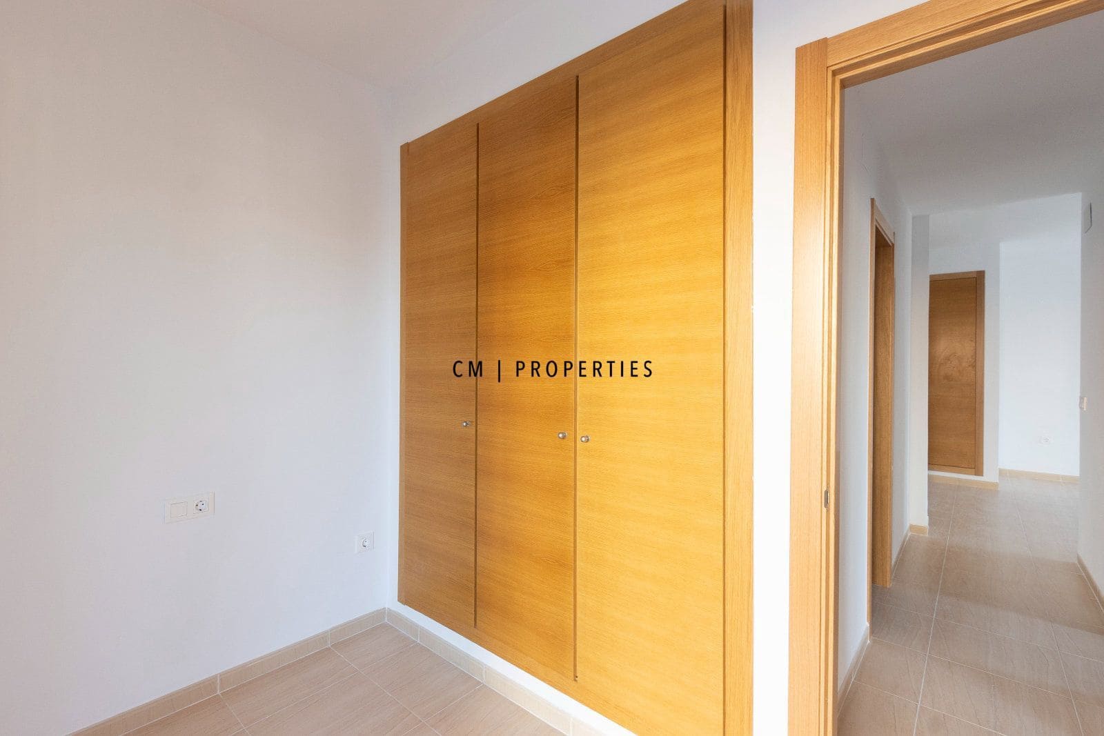 2 bedroom Flat for sale in Petres - € 165,000 (Ref: 9956533)
