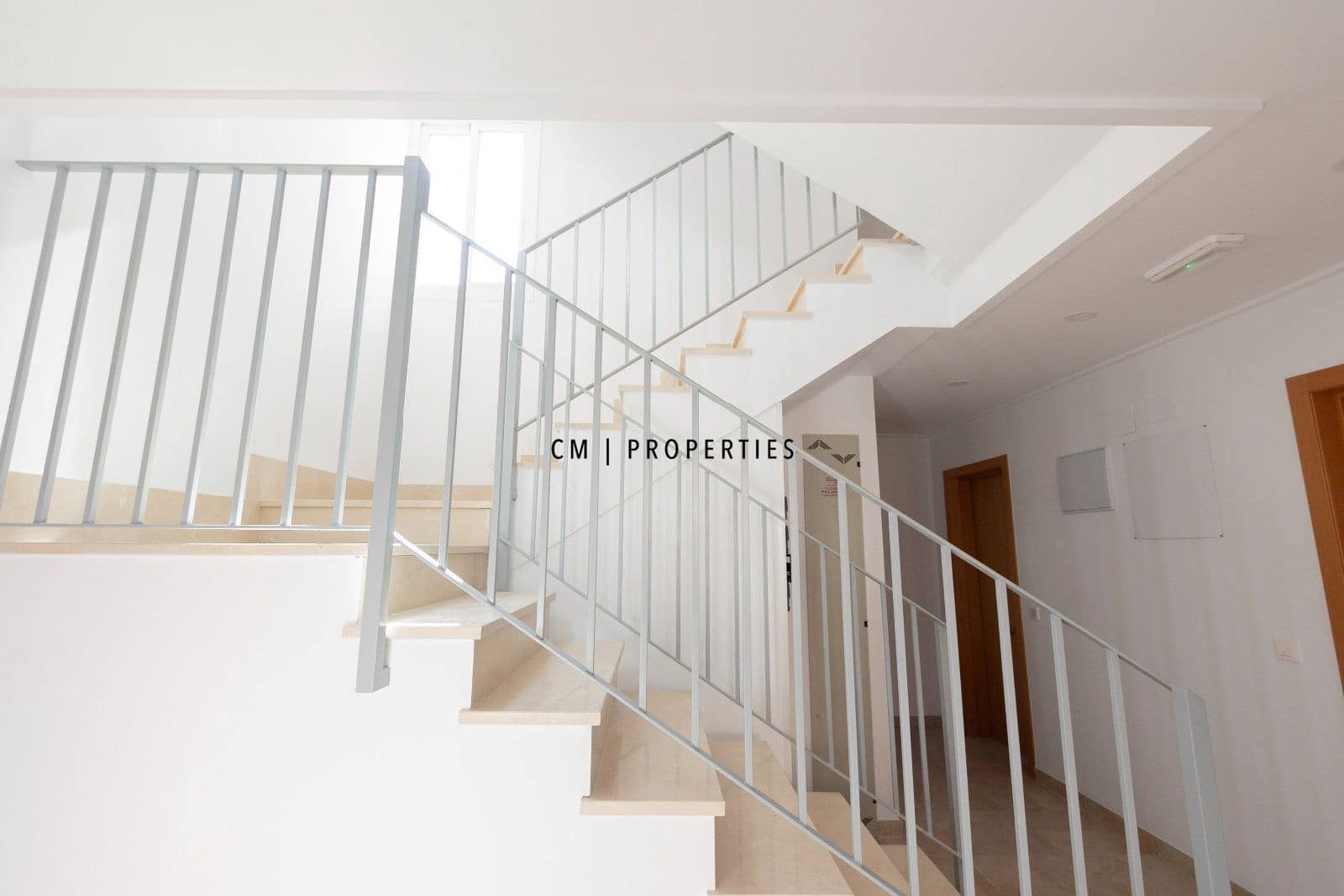 2 bedroom Flat for sale in Petres - € 165,000 (Ref: 9956533)