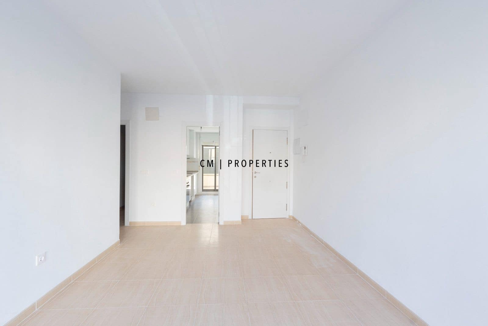 2 bedroom Flat for sale in Petres - € 190,000 (Ref: 9956534)