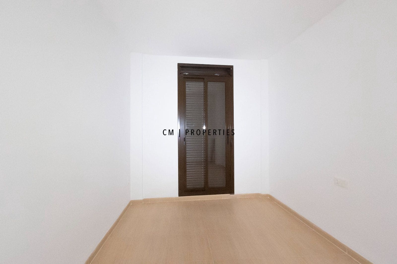 2 bedroom Flat for sale in Petres - € 190,000 (Ref: 9956534)