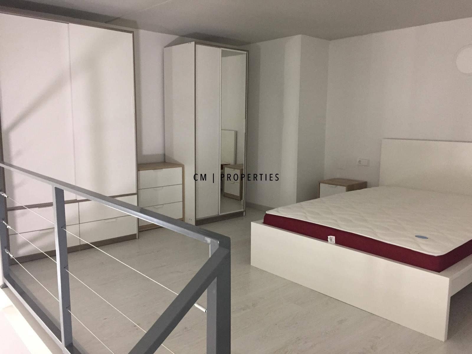 1 bedroom Flat for rent in Xirivella with garage - € 1,250 (Ref: 9956666)