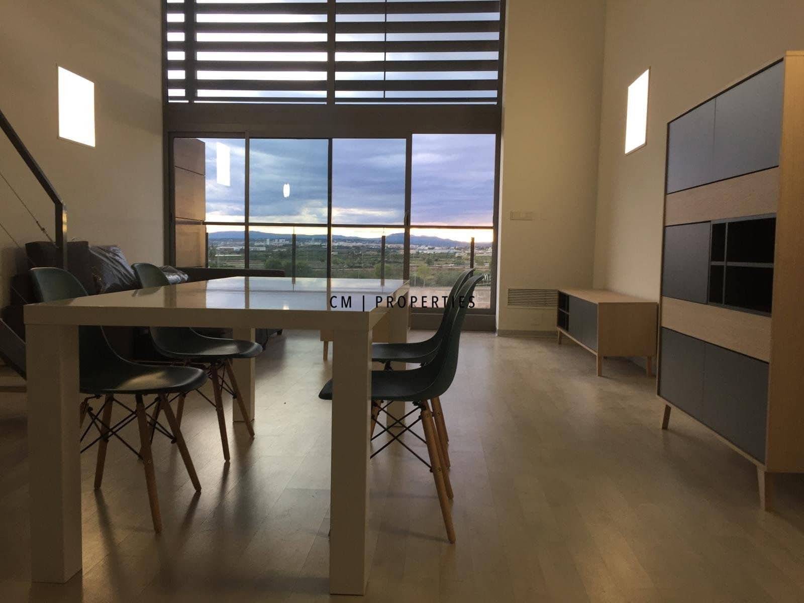 1 bedroom Flat for rent in Xirivella with garage - € 1,250 (Ref: 9956666)