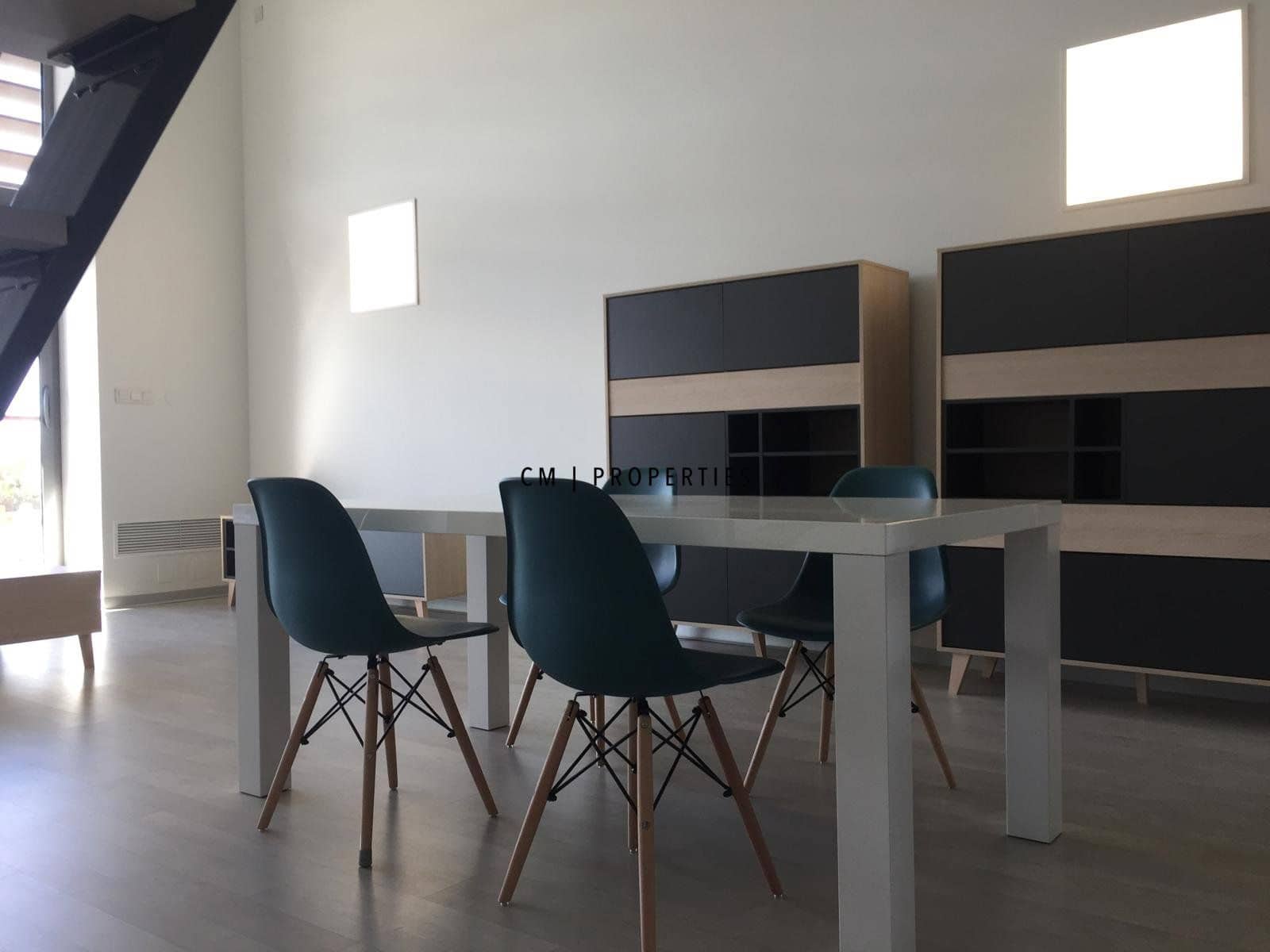 1 bedroom Flat for rent in Xirivella with garage - € 1,250 (Ref: 9956666)