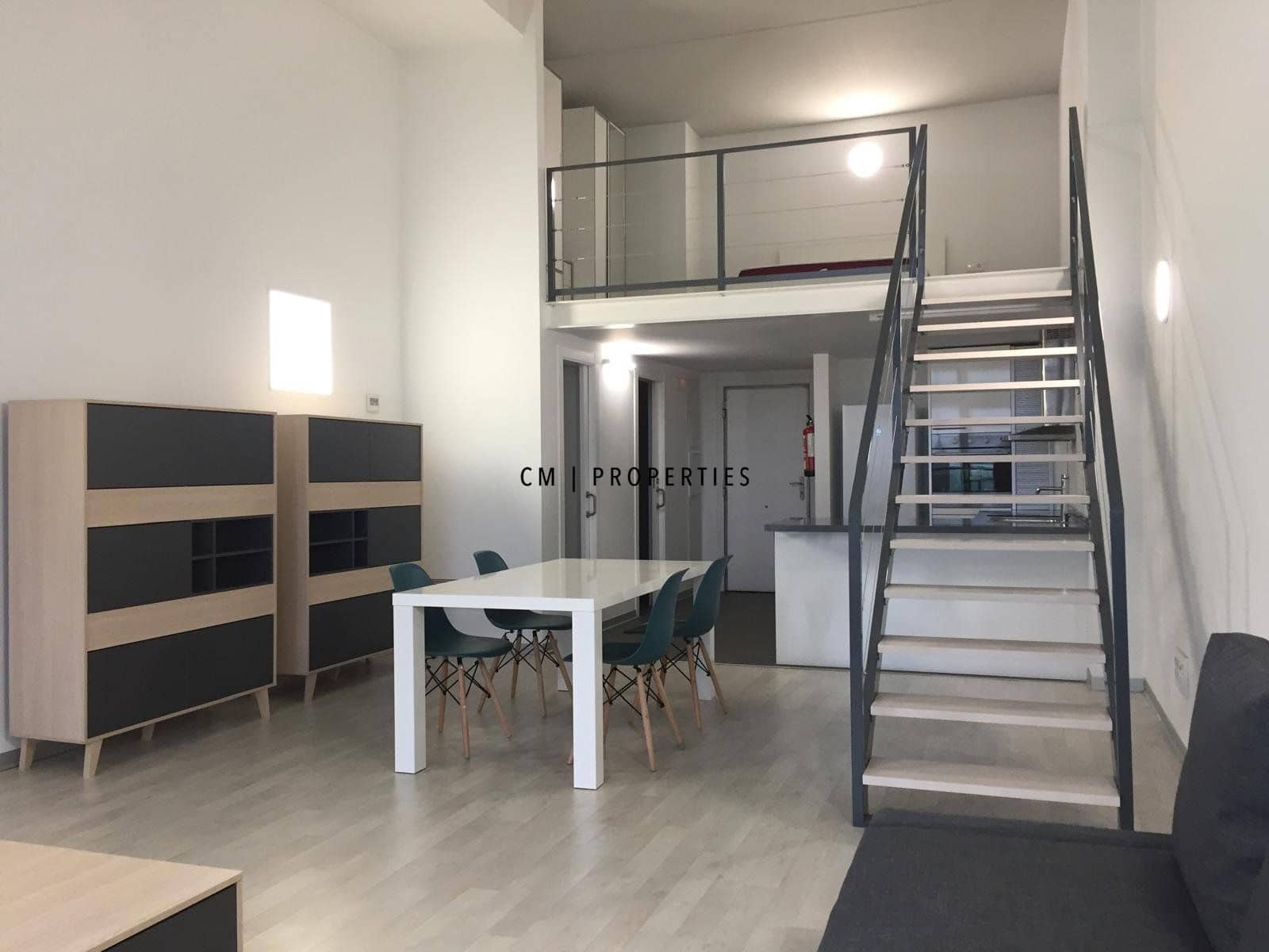 1 bedroom Flat for rent in Xirivella with garage - € 1,250 (Ref: 9956666)