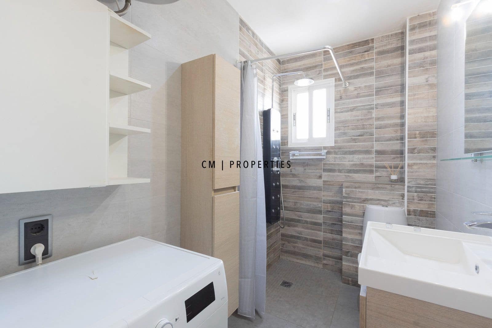 3 bedroom Flat for sale in Sagunto / Sagunt - € 180,000 (Ref: 9958828)