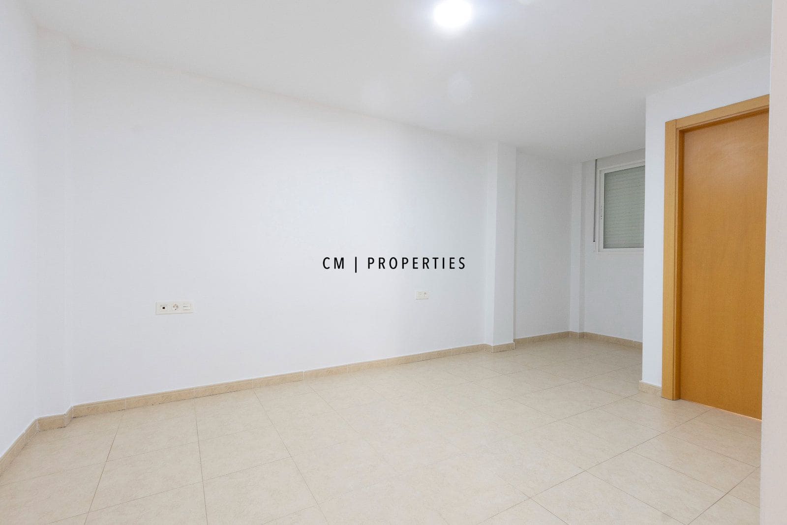 3 bedroom Penthouse for rent in Sagunto / Sagunt - € 1,500 (Ref: 9961163)