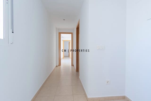 3 bedroom Penthouse for rent in Sagunto / Sagunt - € 1,500 (Ref: 9961163)