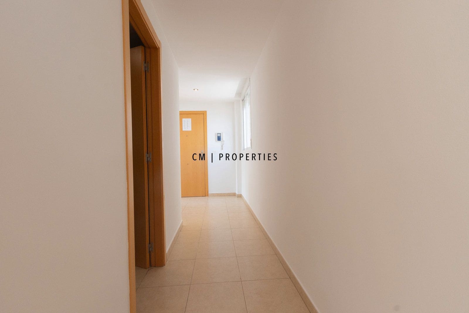 3 bedroom Penthouse for rent in Sagunto / Sagunt - € 1,500 (Ref: 9961163)
