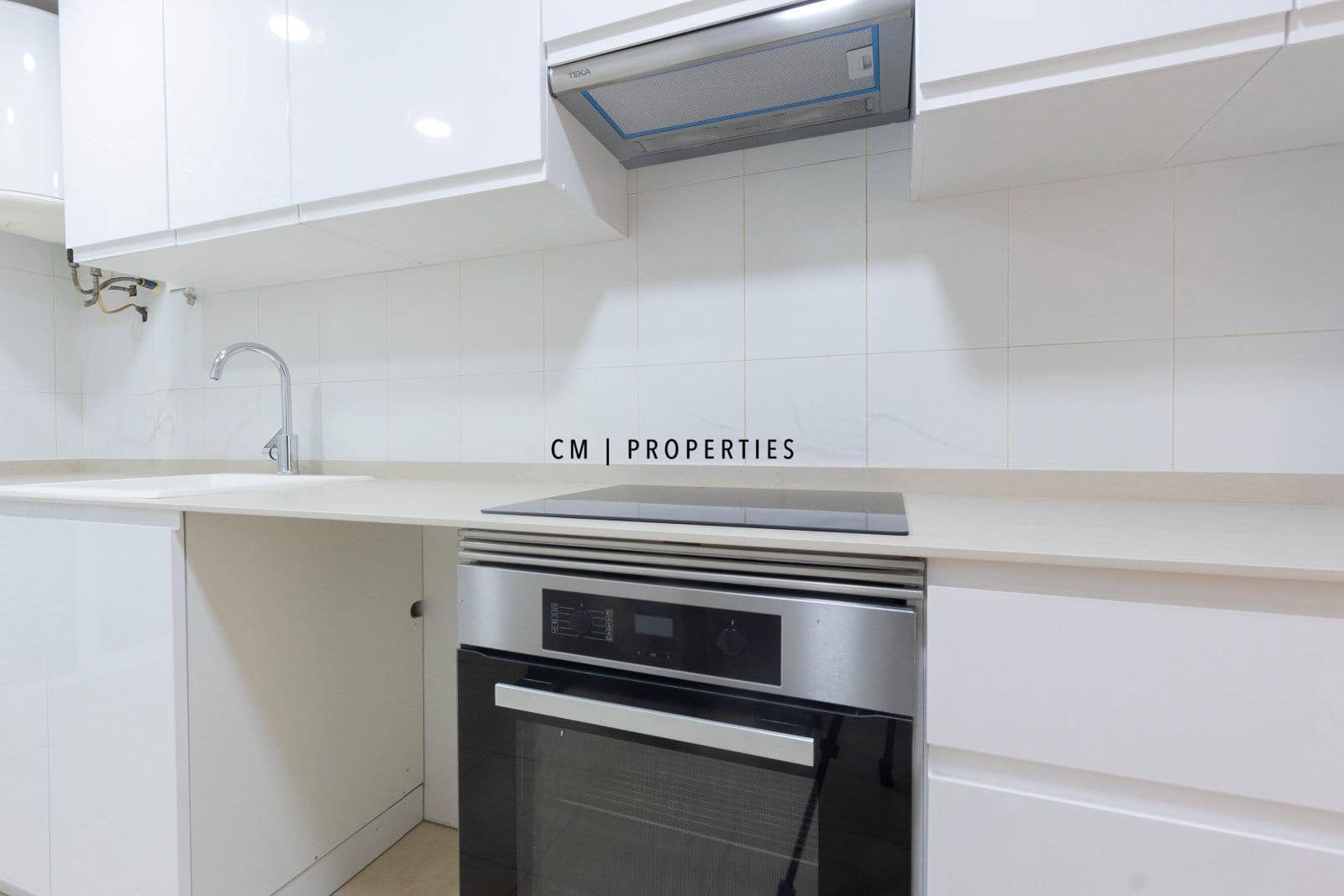 3 bedroom Penthouse for rent in Sagunto / Sagunt - € 1,500 (Ref: 9961163)