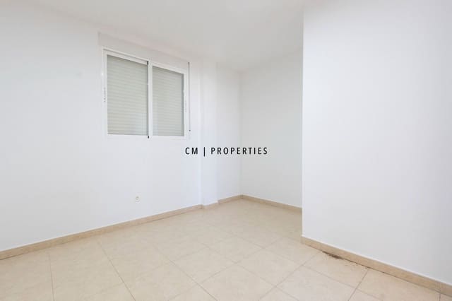 3 bedroom Penthouse for rent in Sagunto / Sagunt - € 1,500 (Ref: 9961163)
