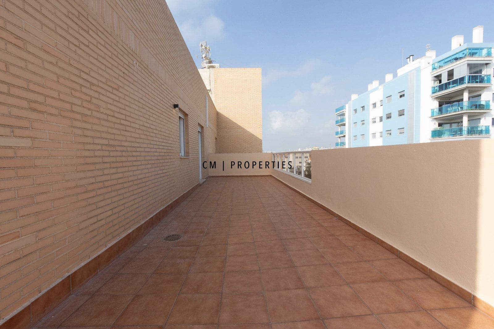 3 bedroom Penthouse for rent in Sagunto / Sagunt - € 1,500 (Ref: 9961163)