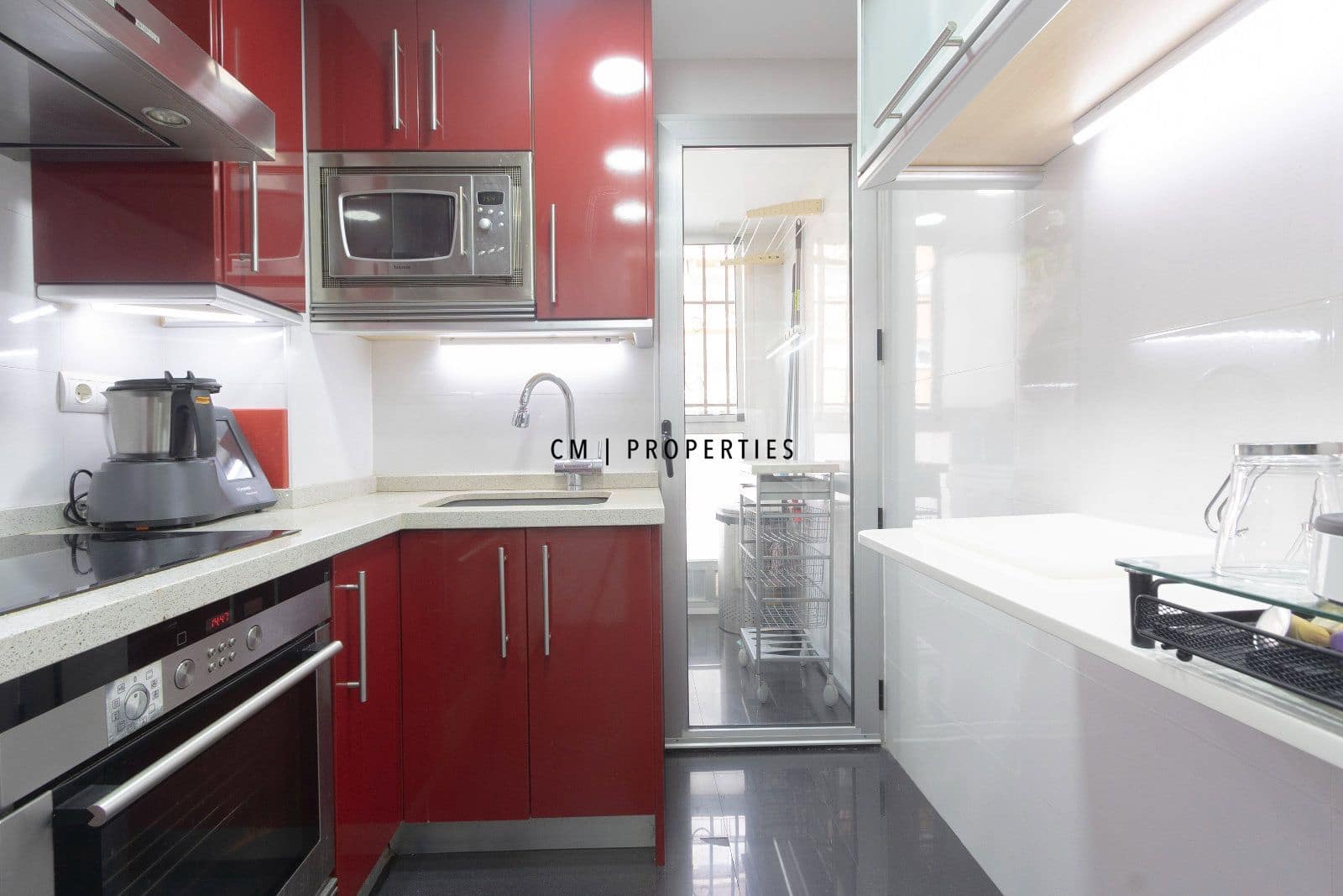 Appartement de 2 chambres à louer à Valence ville avec garage - 1 500 € (Ref: 9961520)
