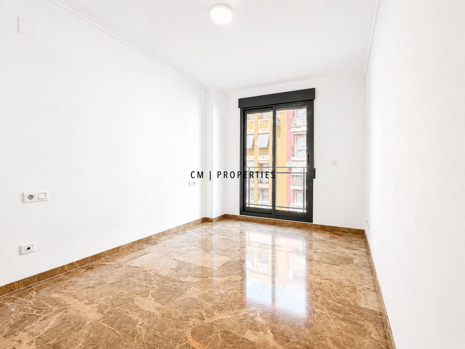 3 camera da letto Appartamento da affittare in Burjassot con garage - 1.400 € (Rif: 9961865)