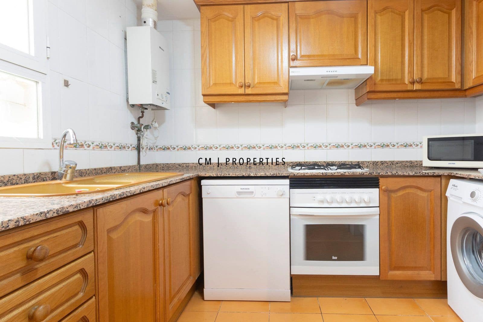 3 camera da letto Appartamento da affittare in Valencia citta - 1.450 € (Rif: 9964003)