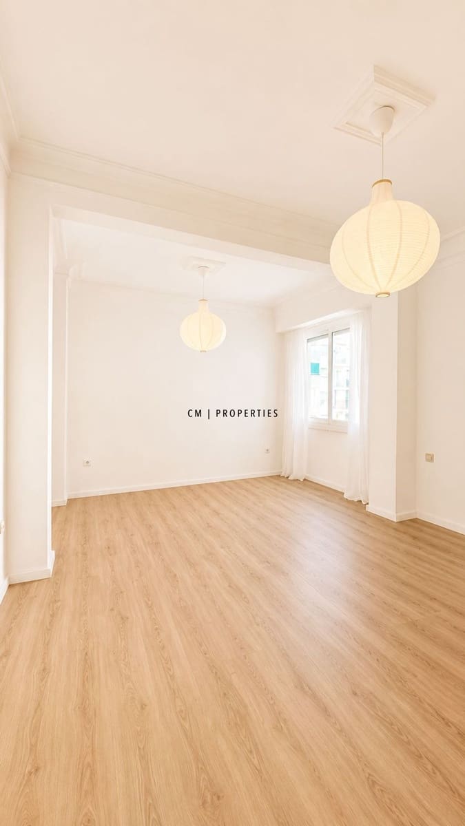Appartement de 4 chambres à louer à Valence ville - 1 750 € (Ref: 9964004)