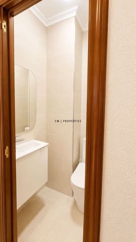4 camera da letto Appartamento da affittare in Extramurs, Valencia città - 1.750 € (Rif: 9964004)