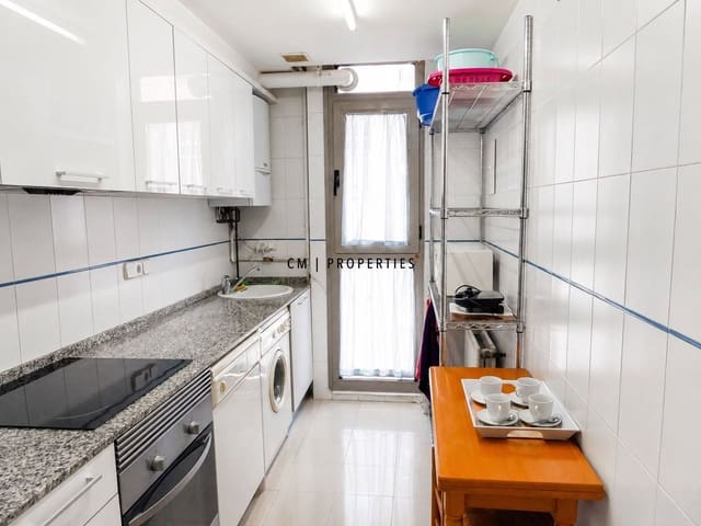 1 bedroom Flat for rent in Valencia city - € 1,000 (Ref: 9964148)
