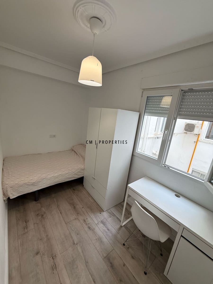 Appartement de 3 chambres à louer à Valence ville - 1 500 € (Ref: 9964149)
