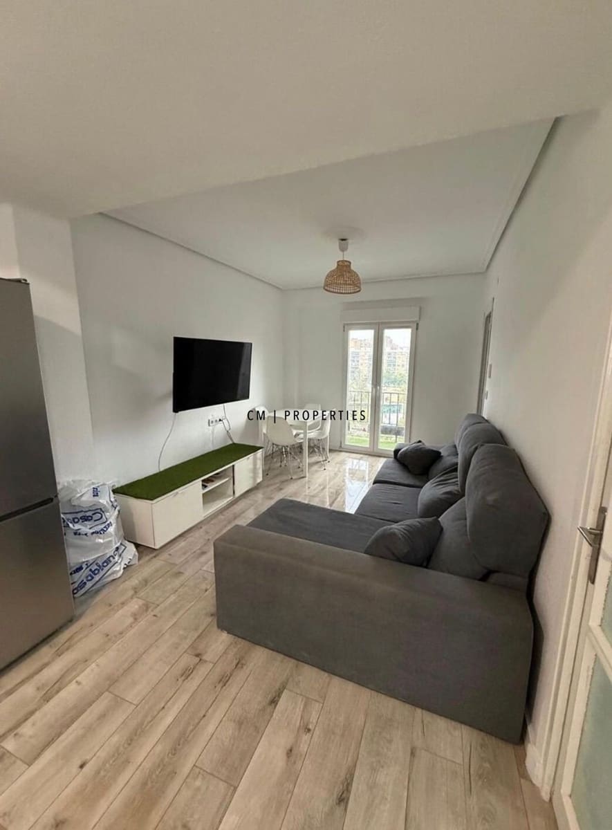 Appartement de 3 chambres à louer à Valence ville - 1 500 € (Ref: 9964149)