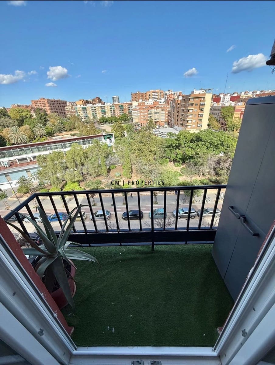 Appartement de 3 chambres à louer à Valence ville - 1 500 € (Ref: 9964149)