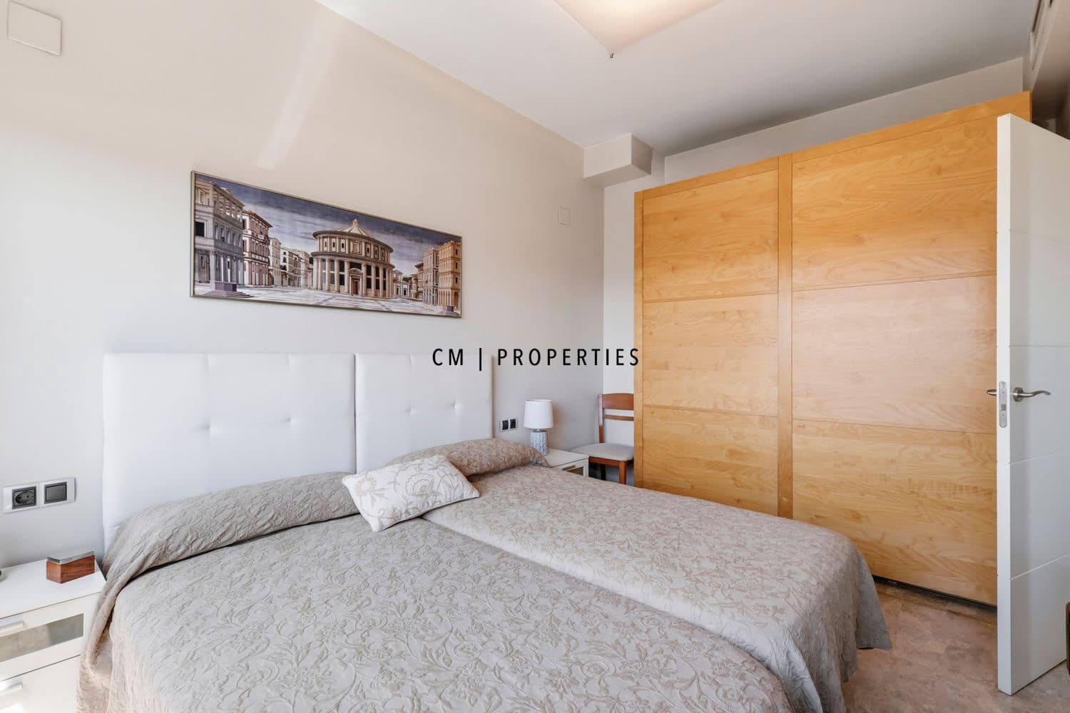 4 Zimmer Wohnung zu verkaufen in Valencia Stadt mit Pool Garage - 1.190.000 € (Ref: 9965524)