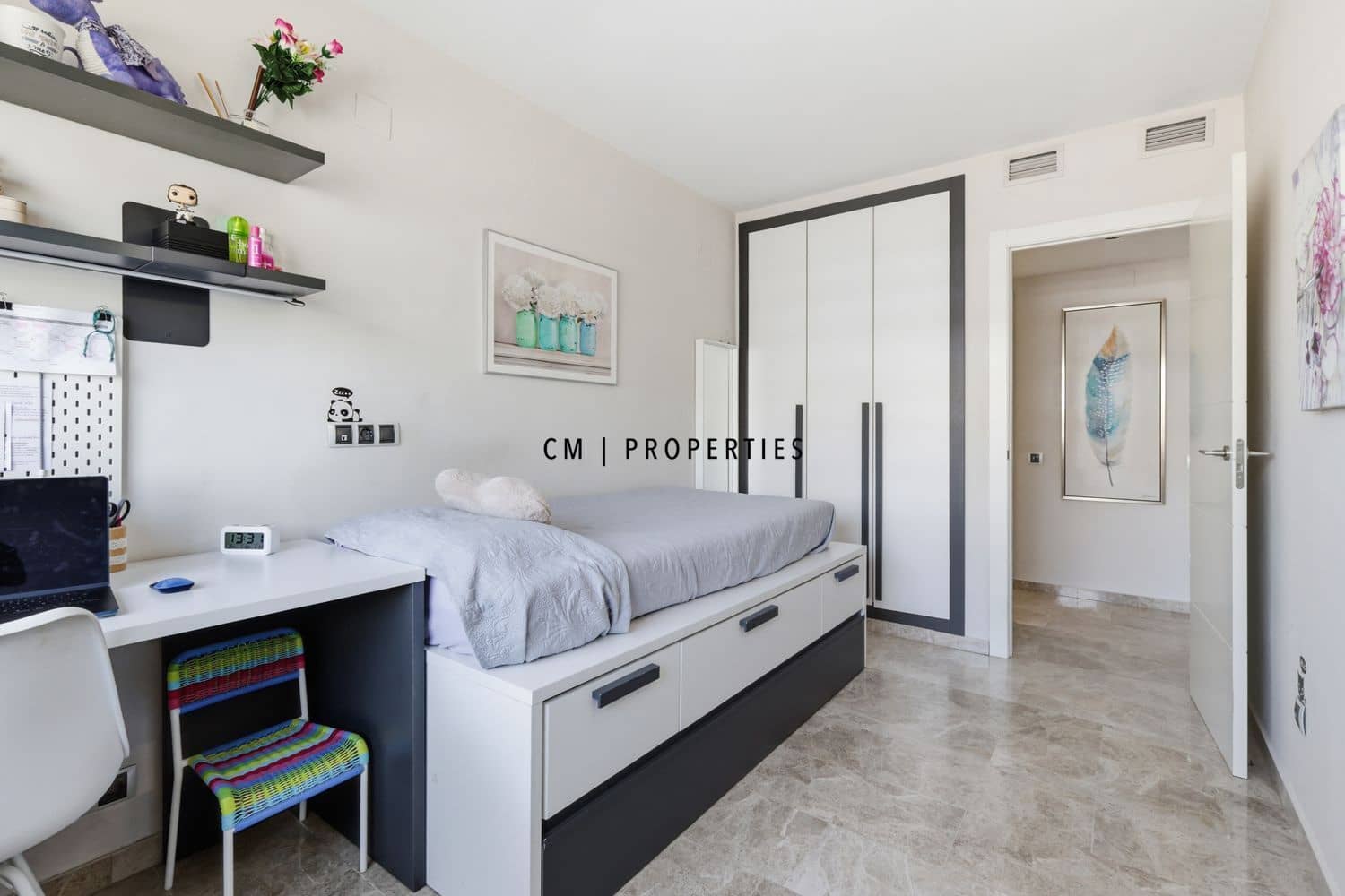 4 Zimmer Wohnung zu verkaufen in Valencia Stadt mit Pool Garage - 1.190.000 € (Ref: 9965524)